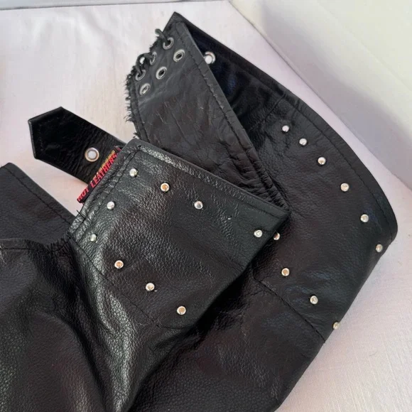Black Leather Chaps Silver Studs Hot Leather Harley Moto Women’s Sz Small - Picture 14 of 16
